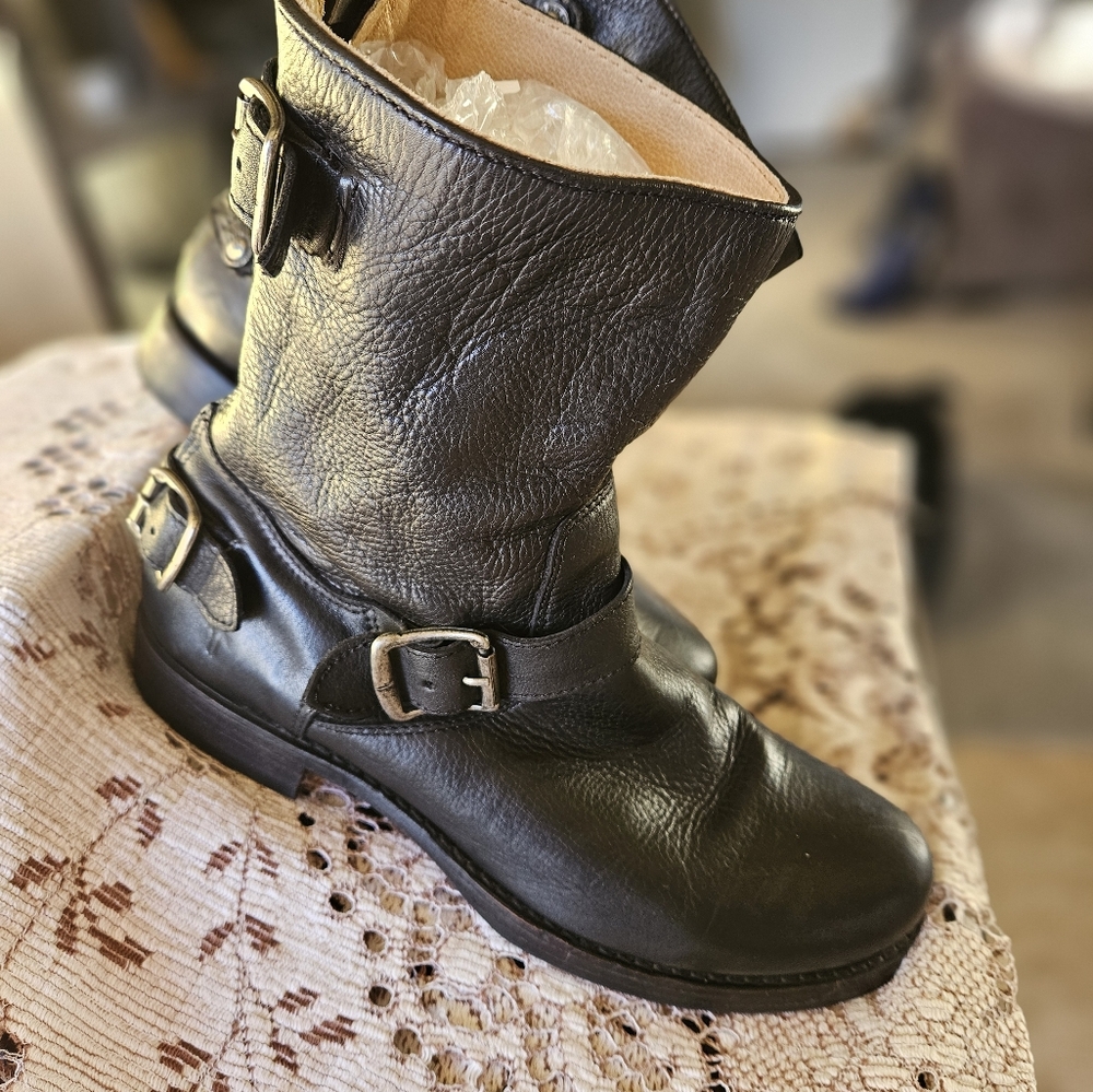 Frye Boots Size 9